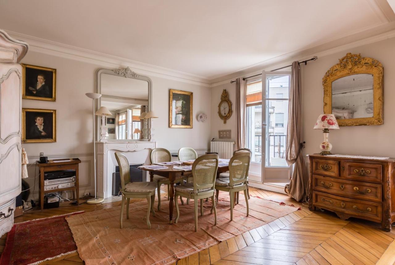Veeve - Charming Mirabeau Apartment Paris Exterior photo